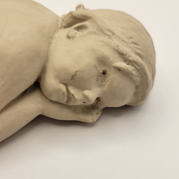 Vintage Austin Productions baby sculpture by Sculptured Treasures Inc. 1982 - Picture 5 of 7